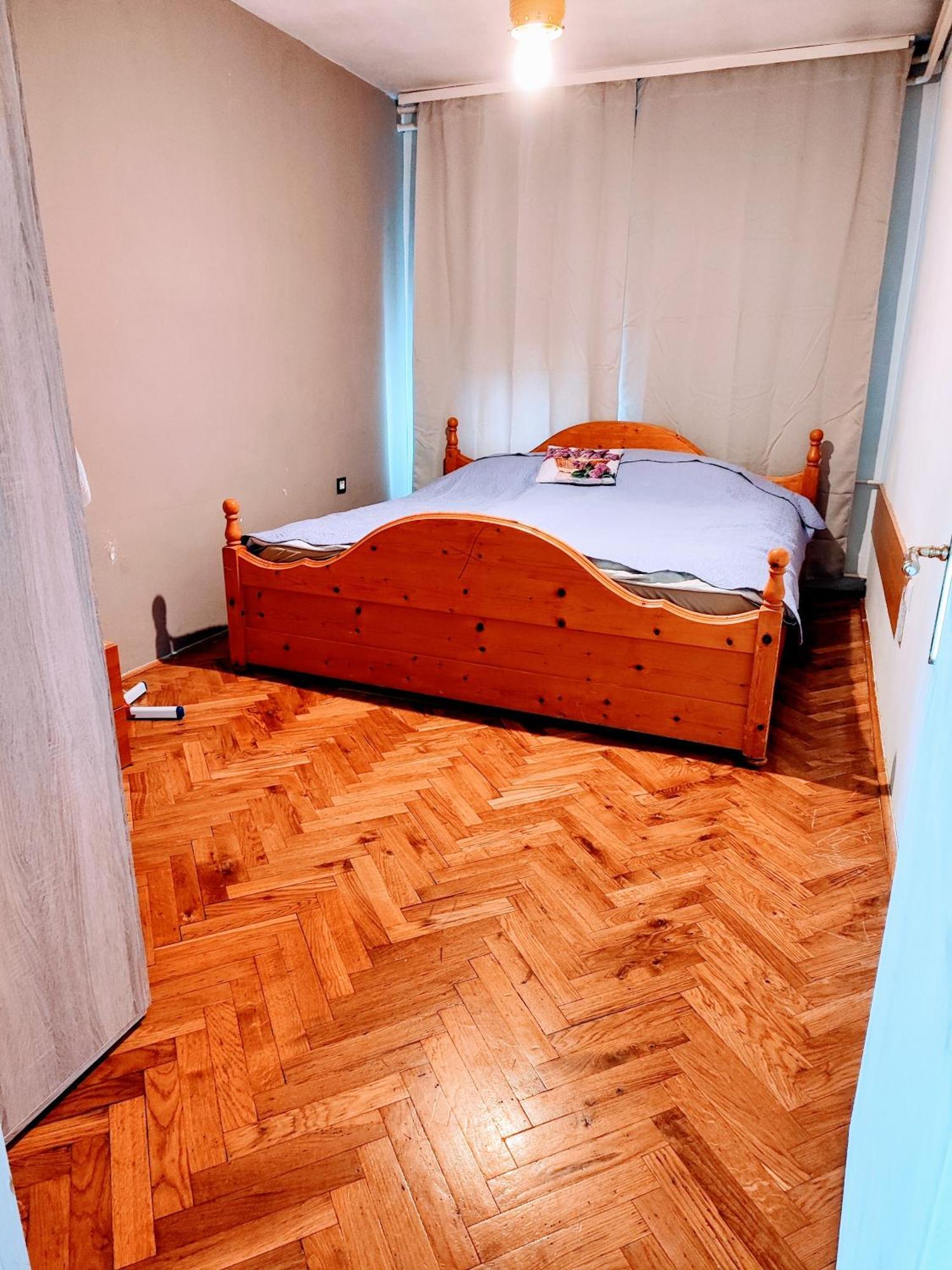 Ruhige Unterkunft Sesvete Esterno foto