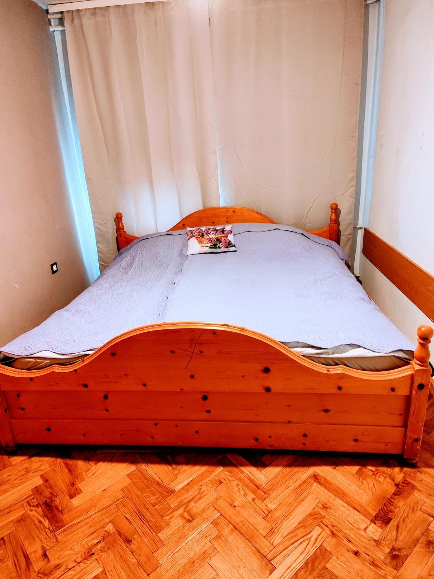 Ruhige Unterkunft Sesvete Esterno foto
